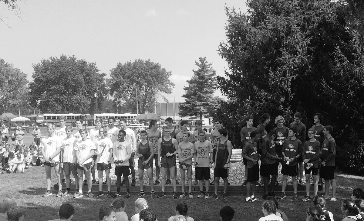 Mr_ASchwartz's tweet photo. Franklin boys xc finish in 2nd place to a great Cathedral squad at the Plainfield relays. https://t.co/RaEFwUUHIT