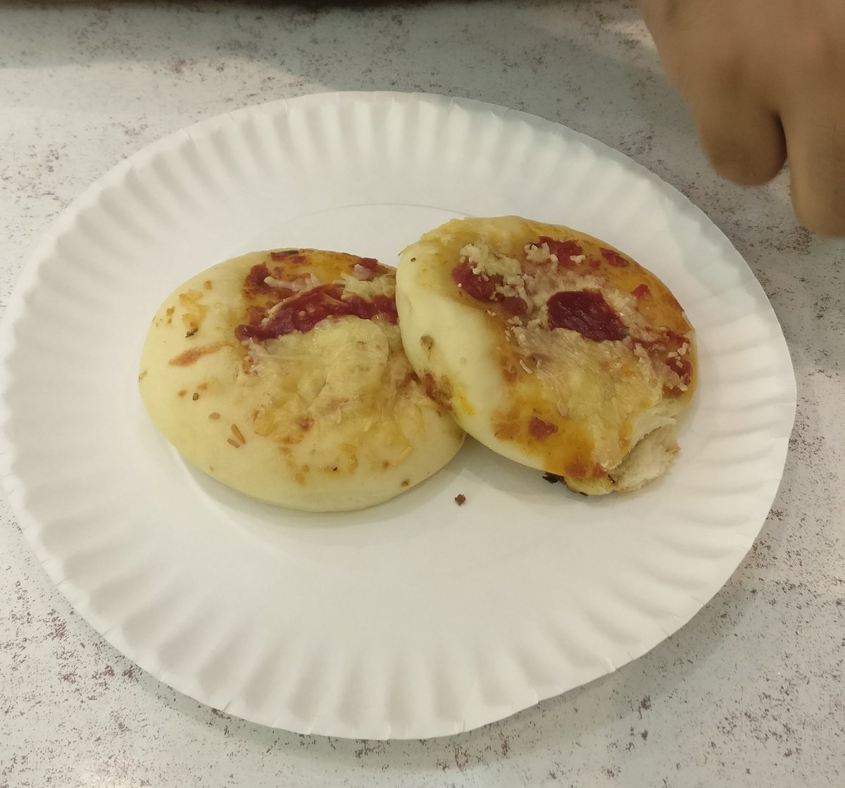 poozha's tweet photo. Reviving #90sUAE memory of the Ceasars Pizza with @NoxVoyager. It's AED 1.50 now! https://t.co/DN7rXOTpsm