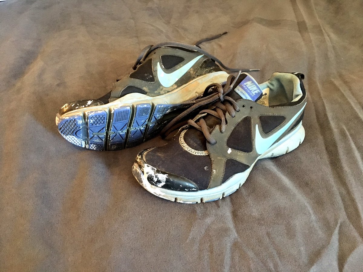 I really need new running shoes for this years KFM Gunrun. They 7yrs old and damaged with paint. Please can you help me out 🙏 <a href="/KFMza/">kfmza</a>