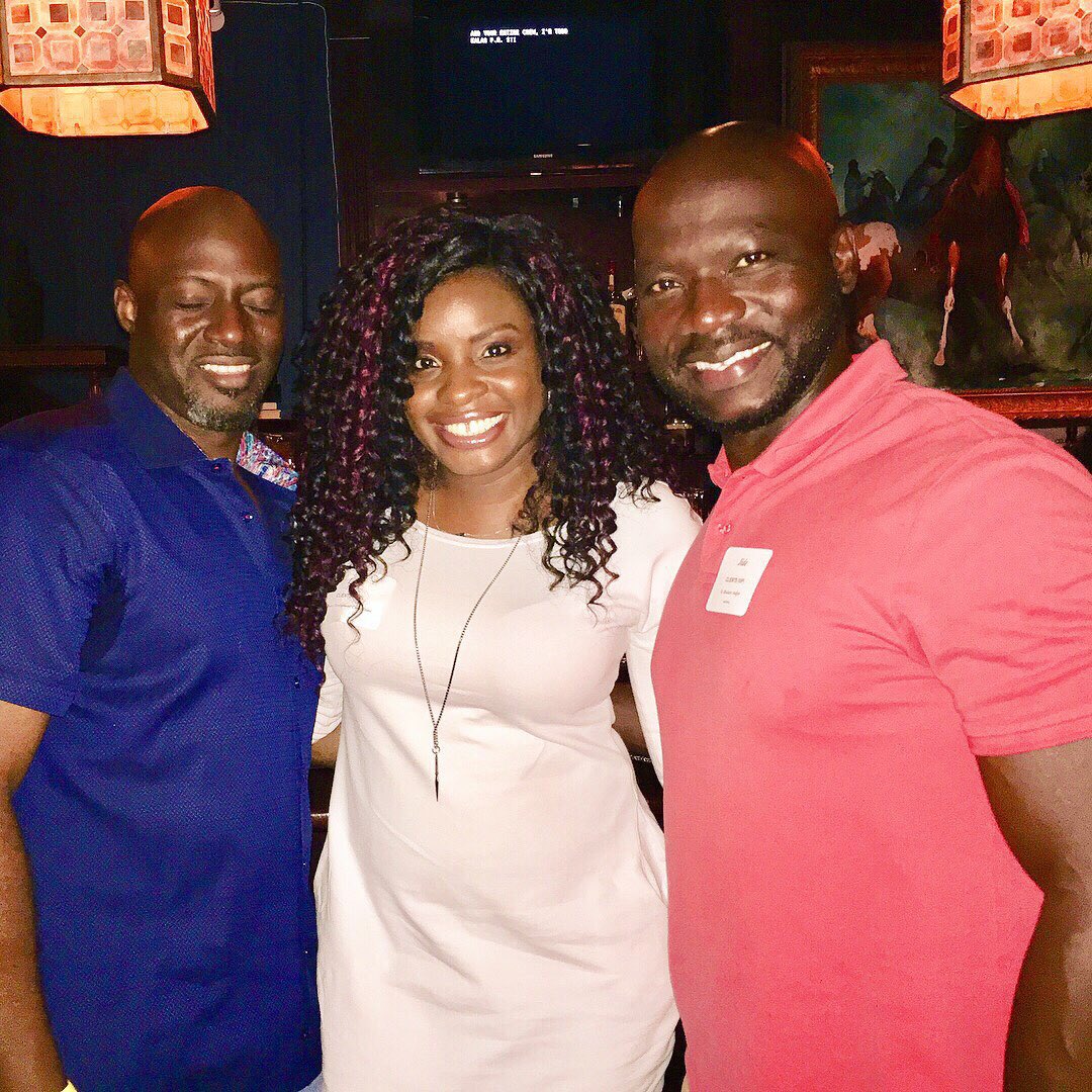 amablove's tweet photo. #sspbts2017 #happyhour with our fabulous clients and friends @OgunArtWine was hit✨Just ask our guests 😊 #verythankful @simemacorp #sspwealth https://t.co/jb1Ku9CpXT