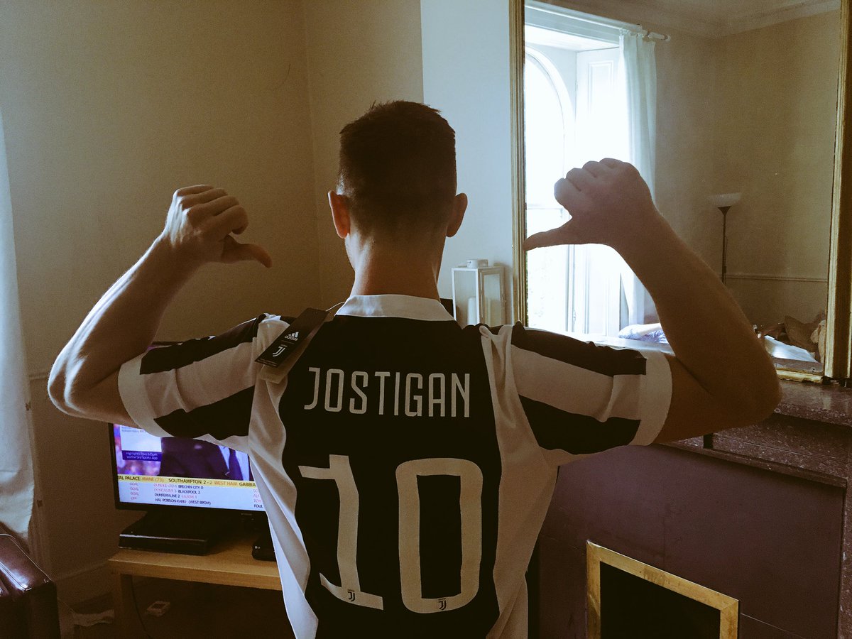 New season, New jersey... lets make it 7 🏆 <a href="/juventusfcen/">JuventusFC 🇬🇧🇺🇸</a> #numerodieci #theoldlady #bianconeri