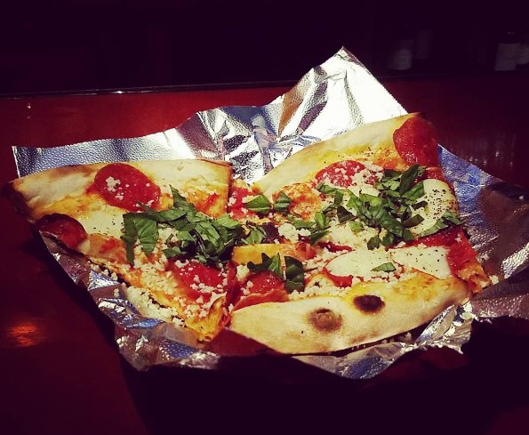 Johnny Rads Pizzeria tweet media