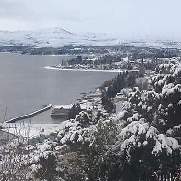 0012Bche's tweet photo. Bariloche nevado https://t.co/sbRBIVXytE
