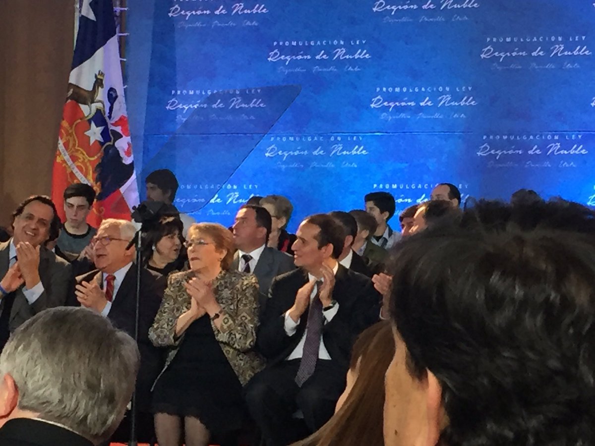 juanramirezcont's tweet photo. Un día histórico, hoy ya somos Región. https://t.co/WPFFUNJCmR