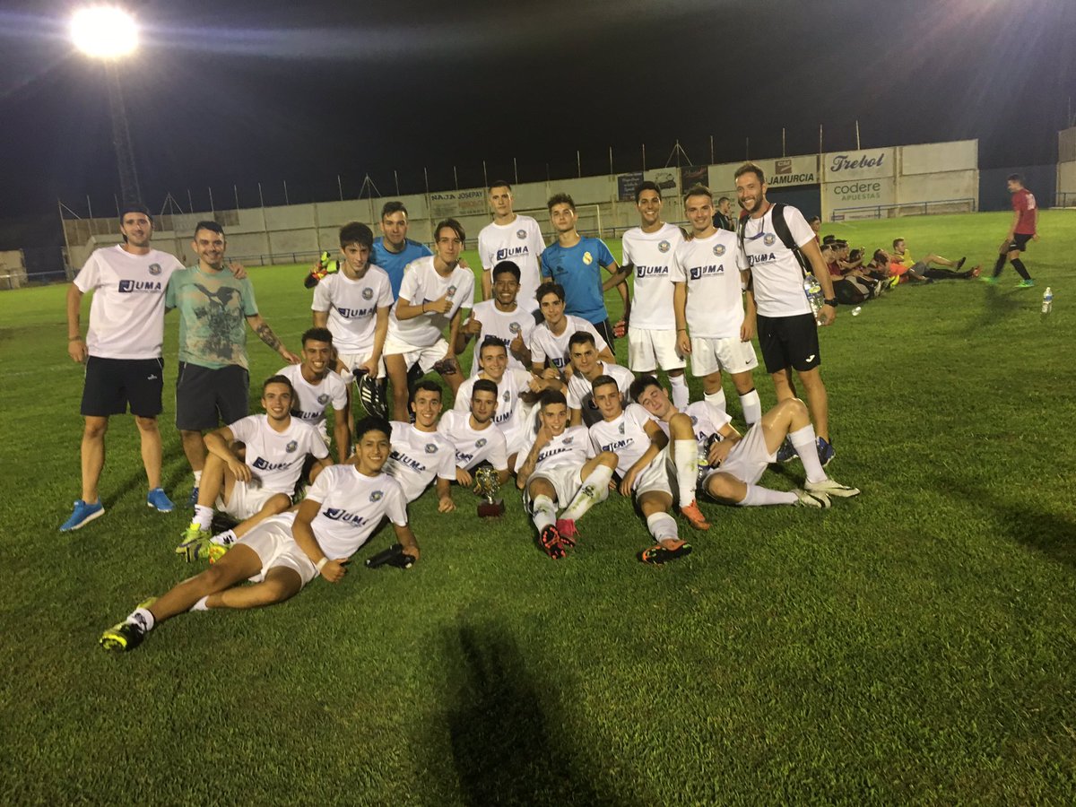 UDCaravaca's tweet photo. Gran torneo el desempeñado por nuestro equipo Juvenil en Cieza. Victoria 1-0 ante el Real Murcia y empate 1-1 ante el anfitrión Cieza. #GoUD https://t.co/fi0Qy0TrZc