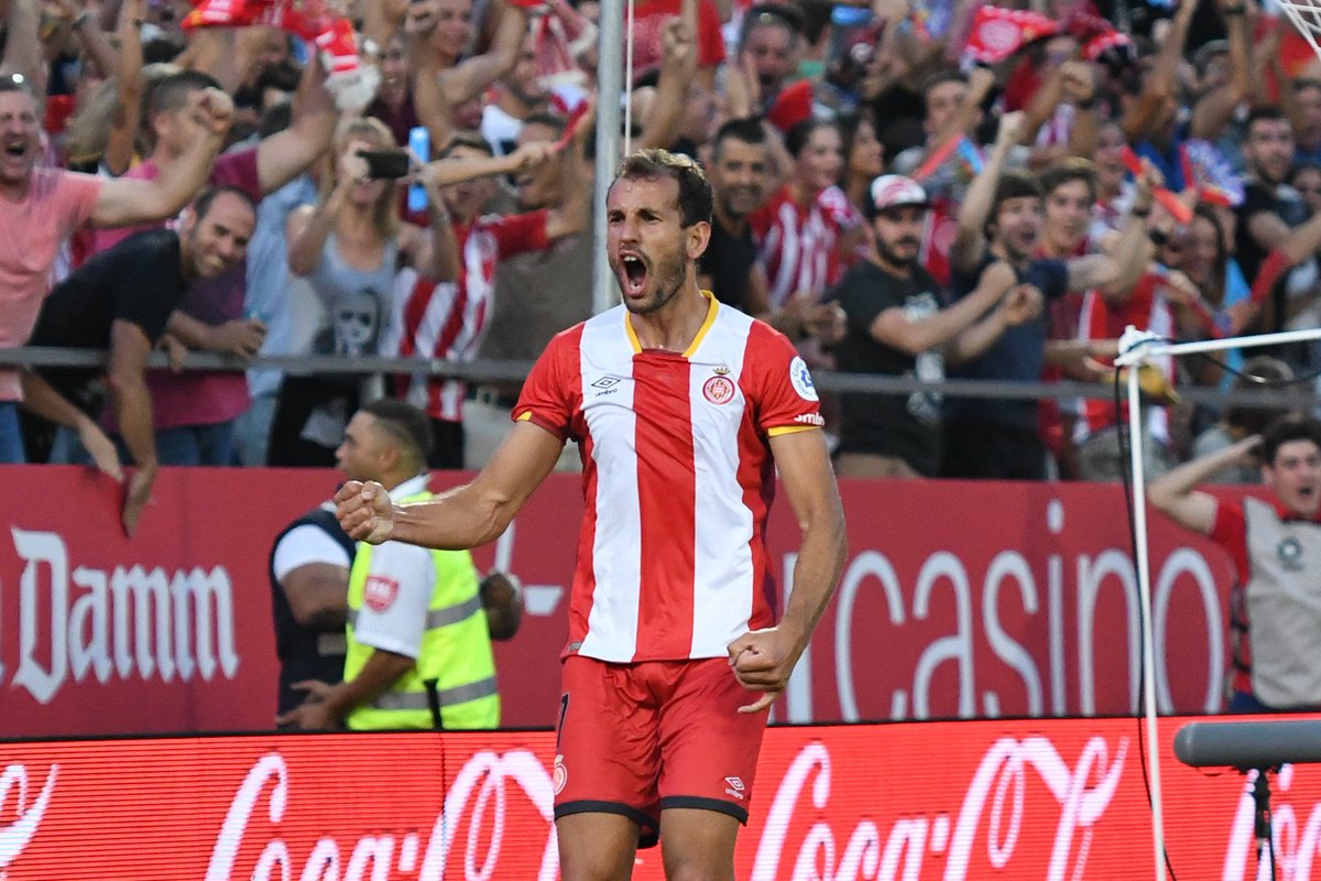 GironaFC's tweet photo. Empat de prestigi en el debut històric a Primera Divisió (2-2)
👉https://t.co/ch4RO5yFHg
#GironaAtleti https://t.co/7TopLKlEEg
