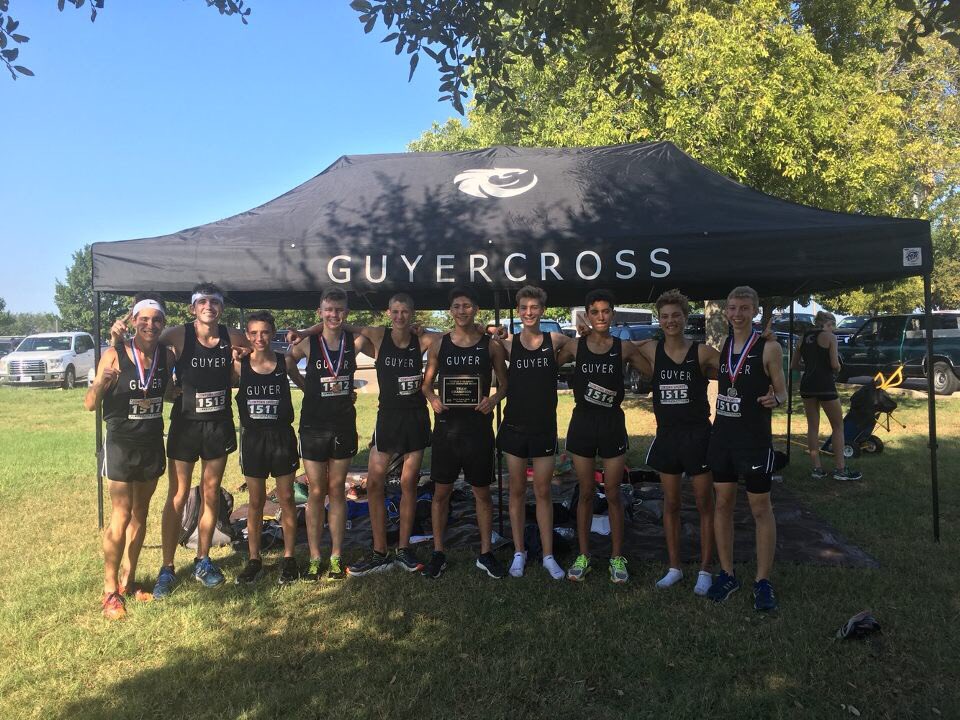 The_Guyer_Cross's tweet photo. First and second wins of many to come! 🏆 #GuyerCross https://t.co/ChSU9I57FB