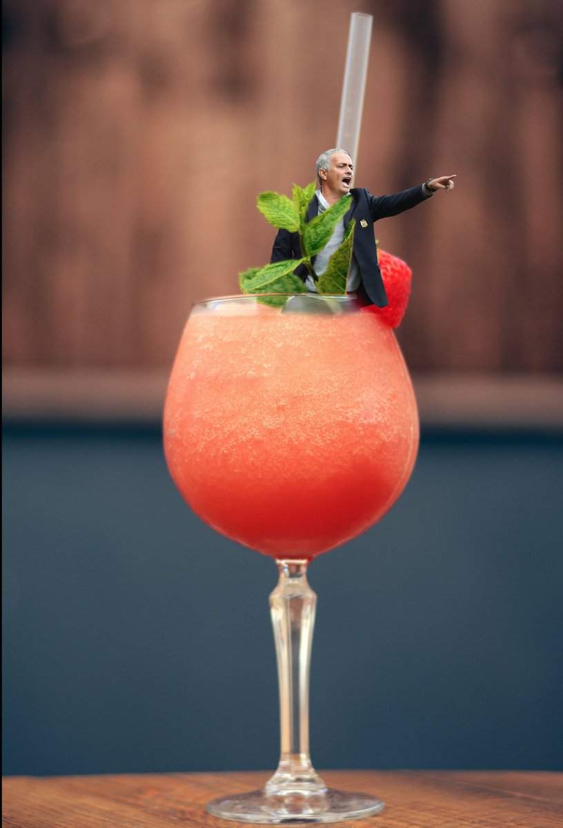 Hickorys_'s tweet image. Well he did it today! #frose #Mourinho ! Think he would love our special #frose #portuguese #frozen #vino @josemourinhotv what do you think?