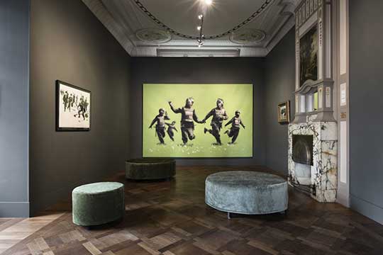A Banksy exhibition in a museum - only in Amsterdam. #streetart <a href="/mocomuseum/">upresideNorma Reheis</a> 
bit.ly/2vSPKPv
