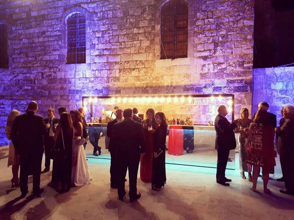 LiquiNeers's tweet photo. Live from "Le Bal Du Cèdre" au Palais Présidenciel.
Drinks On Us !
#happeningnow #LiquidEngineers #Bar #catering… https://t.co/Be3c7fmLUQ https://t.co/72zqnBV3Yb