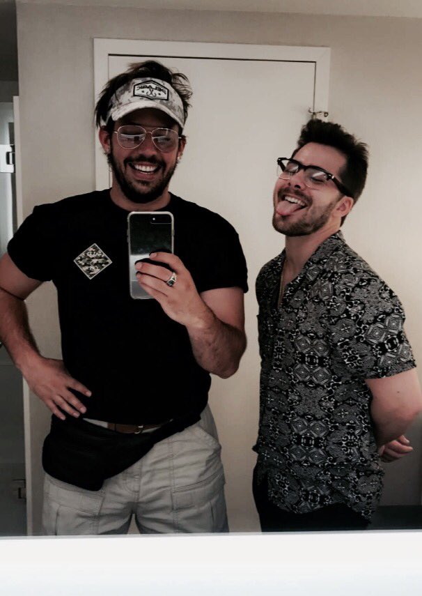 back at it again, Vegas. 🤷🏽‍♂️🤓