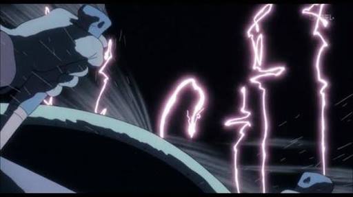 間違いなくラピュタこの中にいる 飛行機の窓から撮影した雷雲が完全に 龍の巣 でしかない Togetter