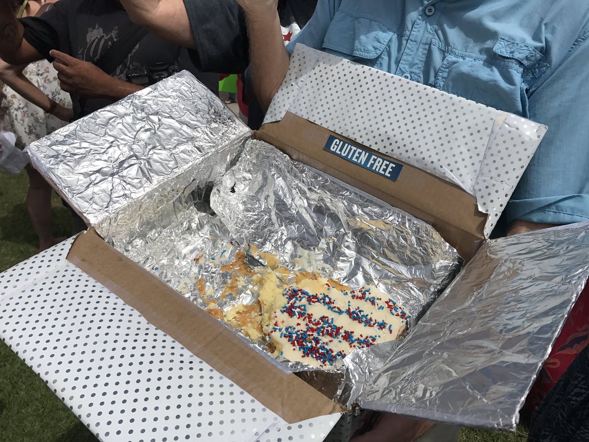 OCCAHuddle's tweet photo. Tina Fey sheet cake at the Unity Rally! #NoHate #OcUnity https://t.co/T1HKhZmCoa