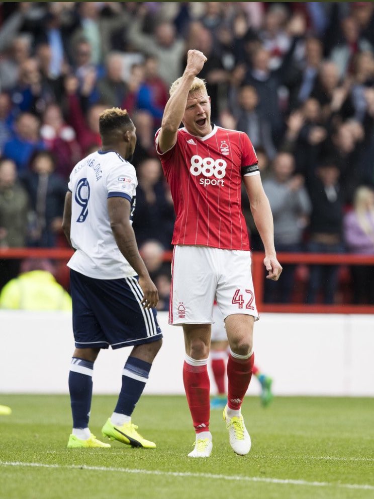 JoeWorrall5's tweet photo. Top team performance today. Stood strong, showed resilience and took our chances when they came! #3points #NFFC ✊🏼 https://t.co/Qi1ql1GXUM