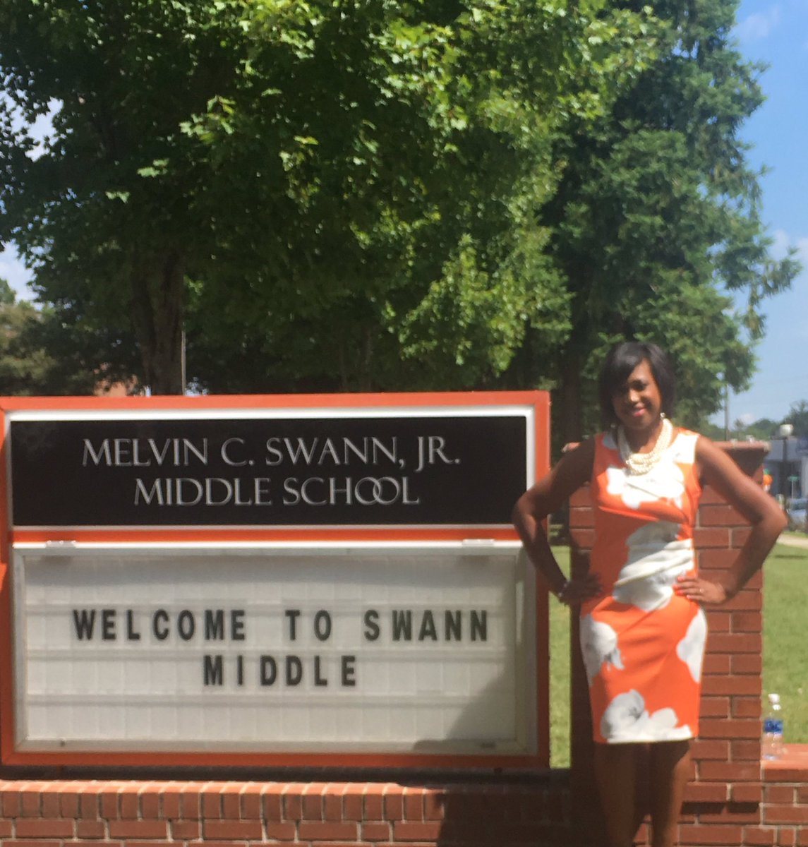 PrincipalBrown1's tweet image. Welcome to @SwannMiddle! #newname #samevision