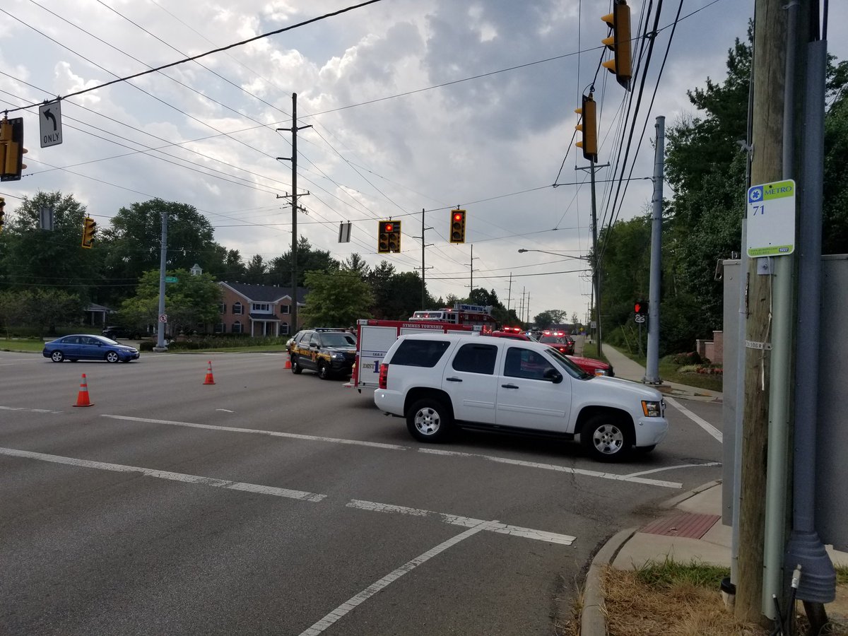 Montgomery rd. At Enyart Rd is partially closed for an extended amount of time for a serious auto accident. <a href="/WCPO/">WCPO 9</a> <a href="/Local12/">Local 12/WKRC-TV</a> <a href="/WLWT/">WLWT</a> <a href="/FOX19/">FOX19 NOW</a>