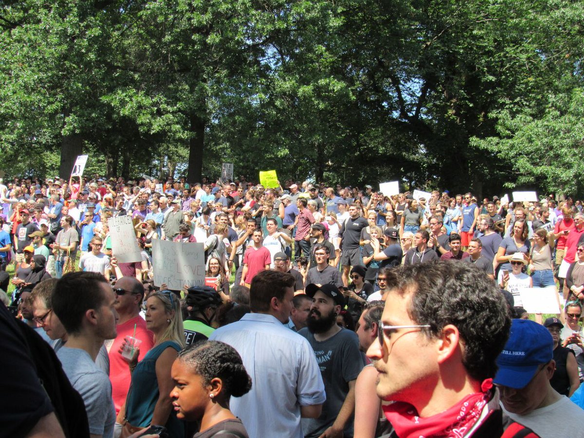 melnickjeffrey1's tweet photo. It's not always this easy, but it's nice when it is. #defendboston #nohateinourstate https://t.co/OvErdocLTu
