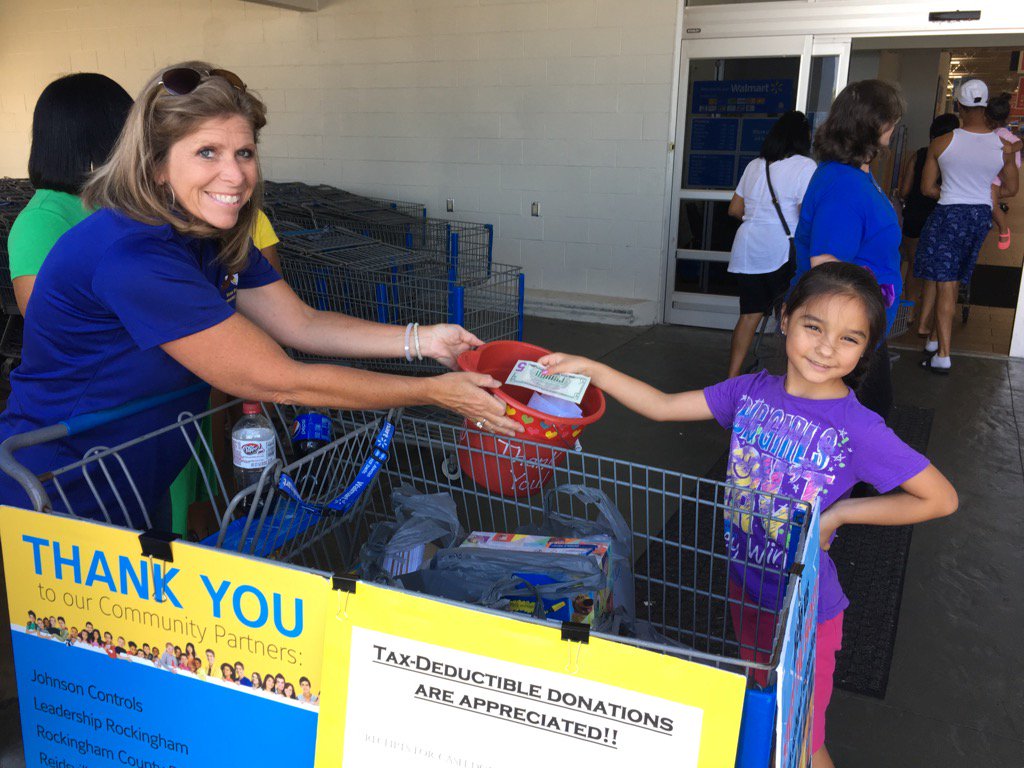 MossStEagles's tweet photo. Thank you to this sweet girl for making a donation for @RCS_NC students!  A HUGE THANK YOU TO EVERYONE FOR DONATING! https://t.co/PFQjM8d3Qf