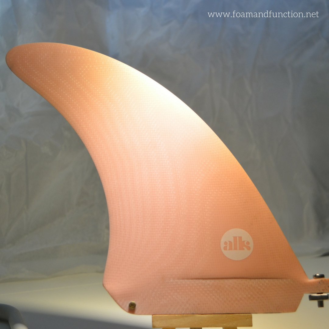 foamandfunction's tweet photo. Salmon Pink @alkalifins 7.25" #ClassicSingle. As good as it gets & available now! DM #fins #singlefins #surf #surfboards #singlefinboard https://t.co/7wz1QCbbqC