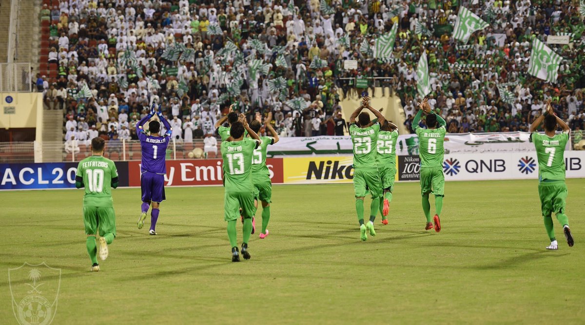 EMADAlHOSNI20's tweet photo. إستقبال يليق بملوك الأهلي يوم غد في مطار مسقط الدولي ..جماهير الملكي في إنتظاركم 💚💚💚 . https://t.co/uEeEu32JEb