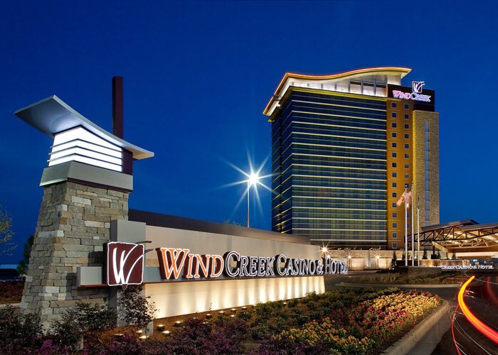LibertyEtowah's tweet photo. Attending the @LPAlabama EC meeting at the #WindCreekCasino in Atmore. #Libertarian #ALPol #ALPolitics https://t.co/iB1xigcPGH