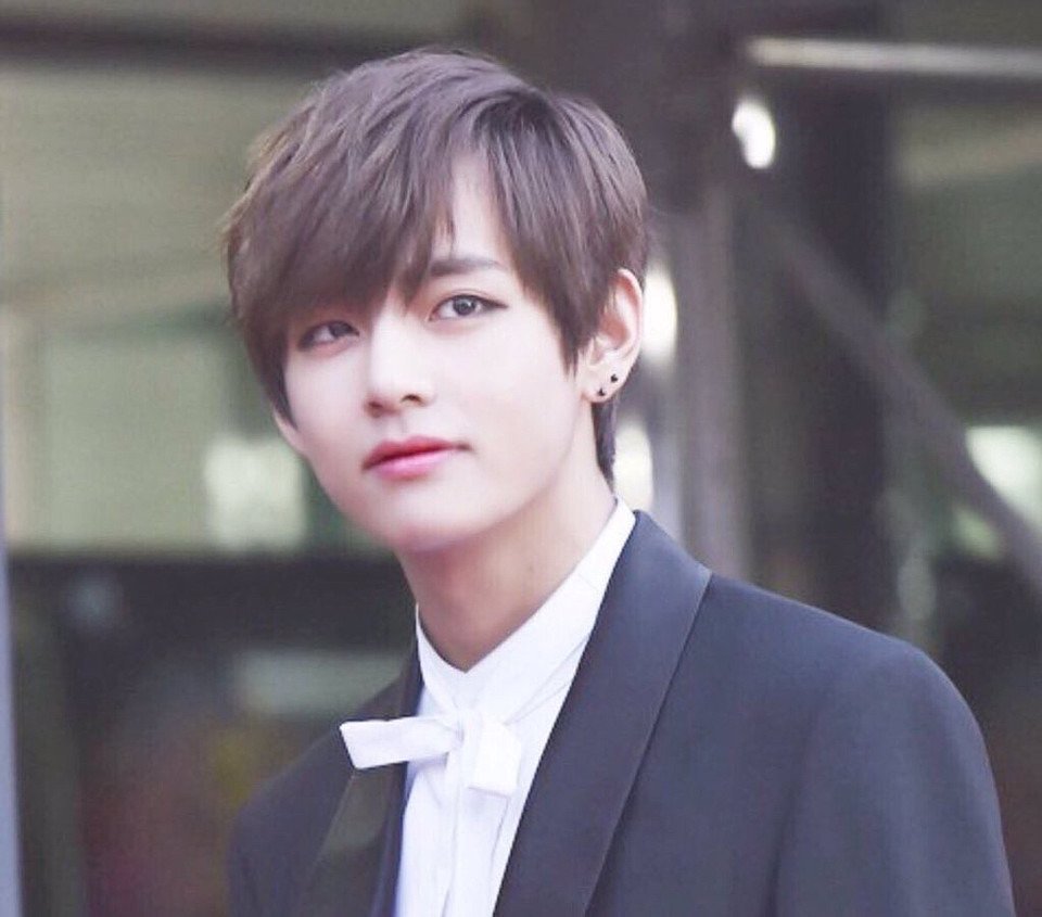 taehyung_BTS426's tweet photo. バンタンペンさｰｰん♥️
無理を承知の上で
テテのセンイルまでに1230RT
目指します！
協力お願いします✨

#テテのセンイルまでに1230RT 
#ARMYスルー禁止 
#拡散希望RTお願いします 
#RTした人で気になった人お迎え 

フォロバ率高めです🙋✨ https://t.co/GF0IWwuj8i