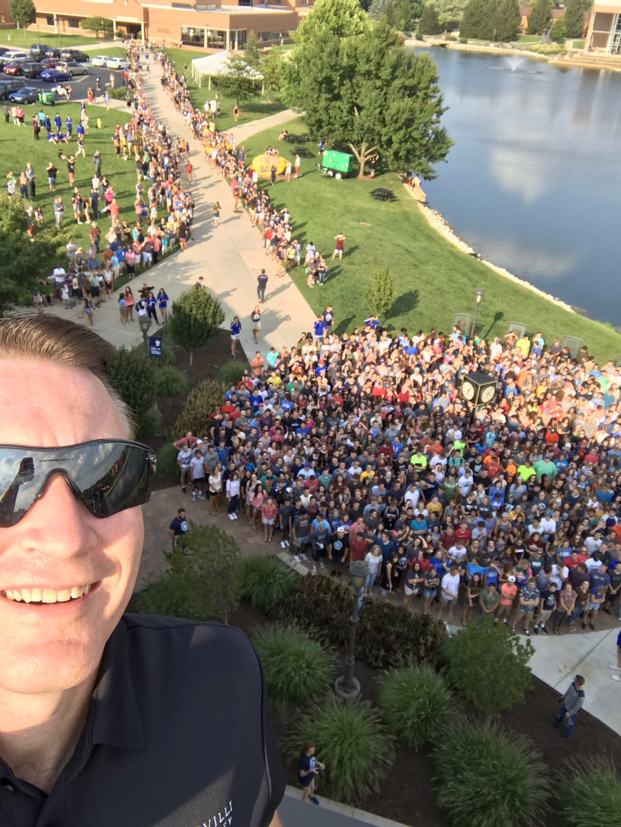 DrThomasWhite's tweet photo. A selfie with the class of 2021! Welcome home. https://t.co/lLyRw43oYP
