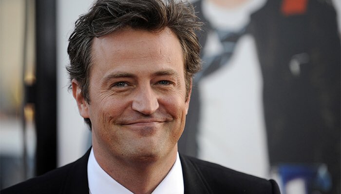 MATTHEW PERRY WHO? I ONLY KNOW CHANDLER BING!!!! ANYWAY HAPPY BIRTHDAY ILY!!!!! 