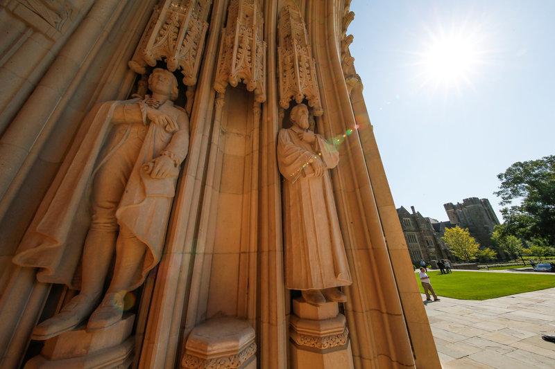 Reuters's tweet photo. Duke University removes contentious Confederate statue after vandalism https://t.co/WB0ciQHpja https://t.co/Rye2ISYPJA