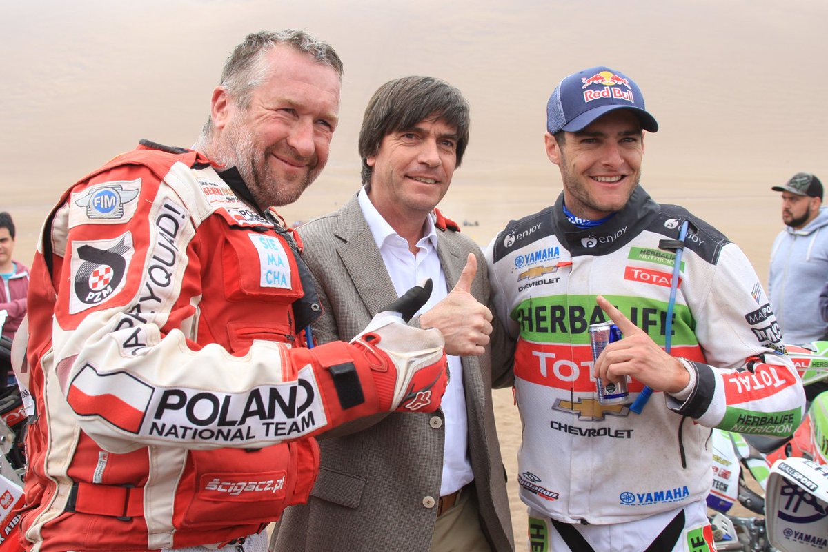 altorque's tweet photo. Casale gana el #AtacamaRally y se enfoca en el #Dakar 2018 acá los detalles https://t.co/d7YWOla5Vt #FelizSabado https://t.co/fs87Gj6684