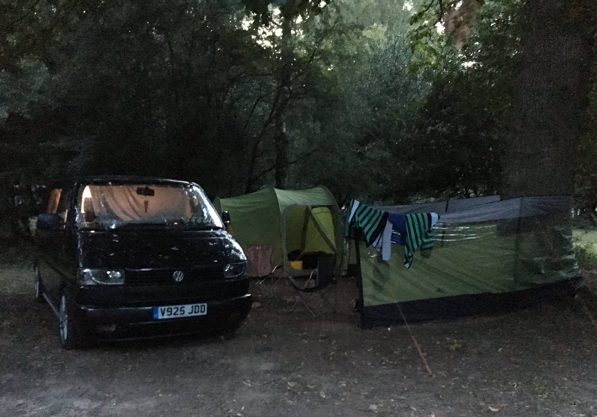 formulaart's tweet photo. Camping in the New Forest. Great fun @NewForestNPA #hoolsndswood #crabing #seagulls #swimming #camping https://t.co/8MT7Looq1b