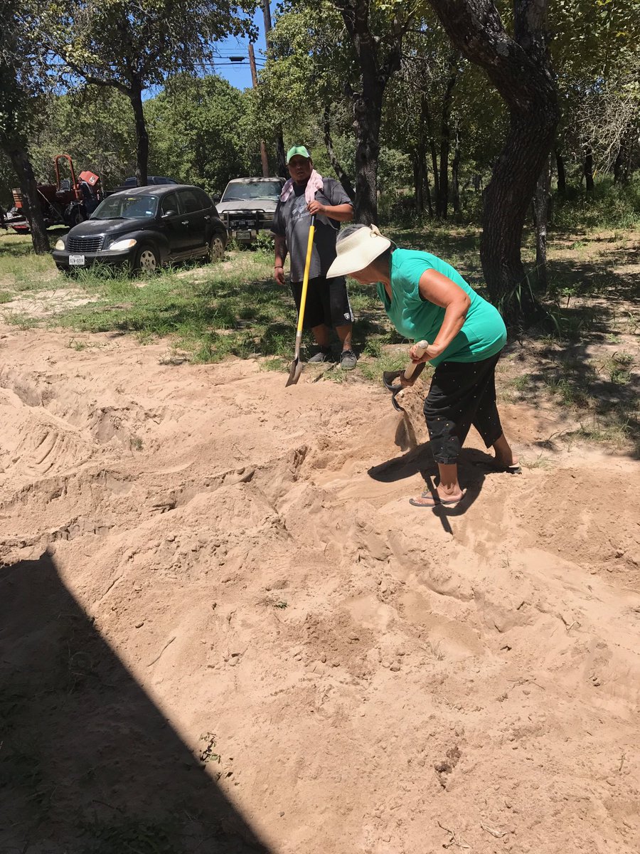 valor_veterans's tweet photo. After a year with no water, no more hauling water two acres for this veterans wife. #adaptavet #valorforveterans #bootcampaign https://t.co/cwybNkp6ye