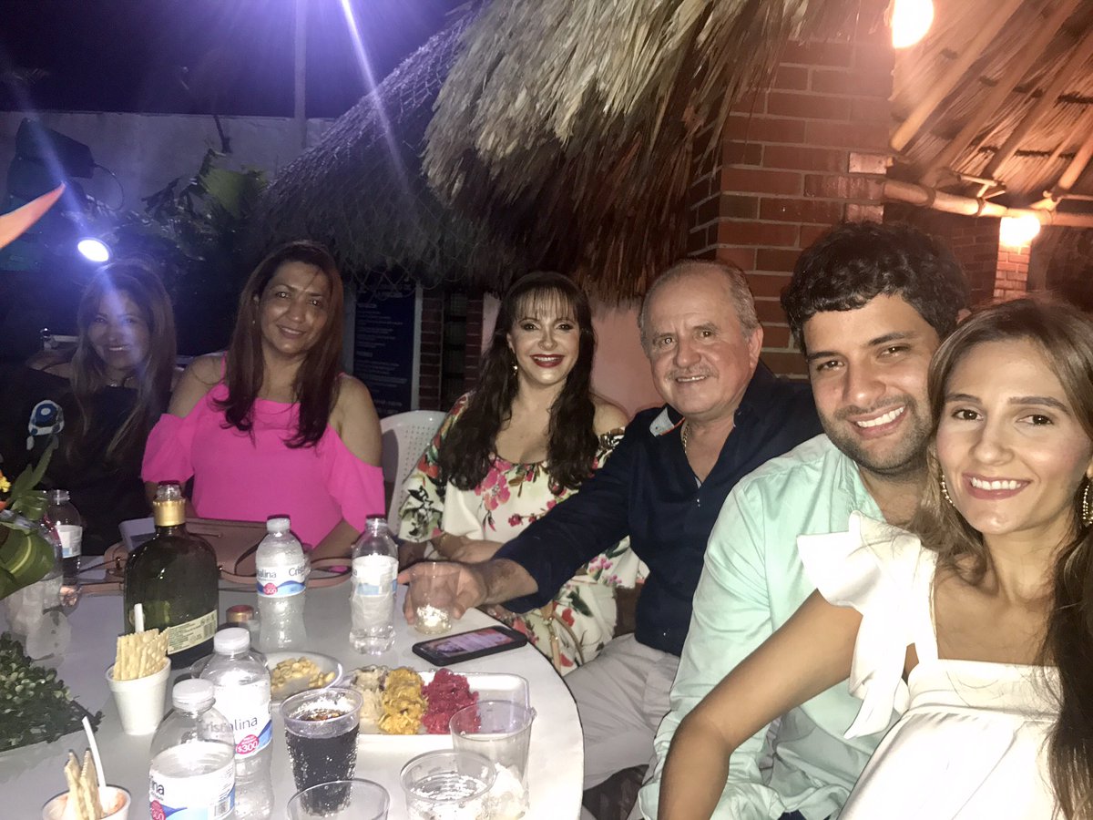 Celebrando un año más de vida del Compañero y Amigo <a href="/gerselp/">Gersel Luis Perez A</a> , compartiendo con Amigos en una velada excelente