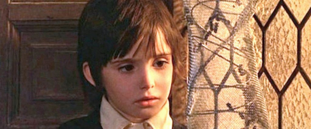 OM_Review's tweet image. SPIRIT OF THE BEEHIVE Review onlinemediareviews.com/2017/08/19/spi…