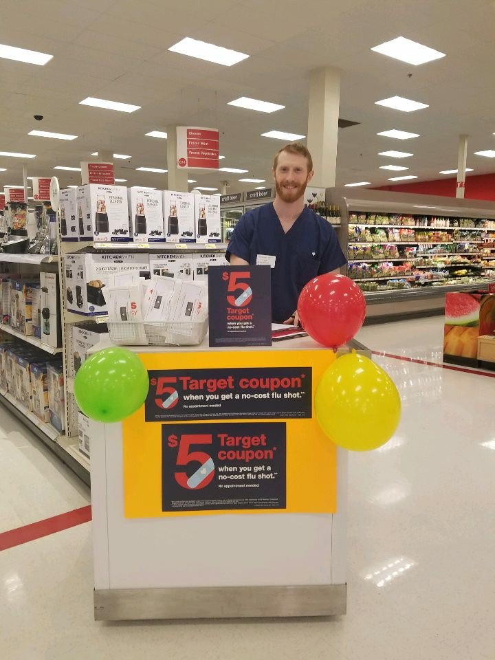 SarahESMay's tweet photo. Team #CVS16336 in Tanasbourne, OR helping people on their path to better health!! #ConciergeEventWeekend #R83Flutopia #TheOneD1 https://t.co/5k8wY1zL4n