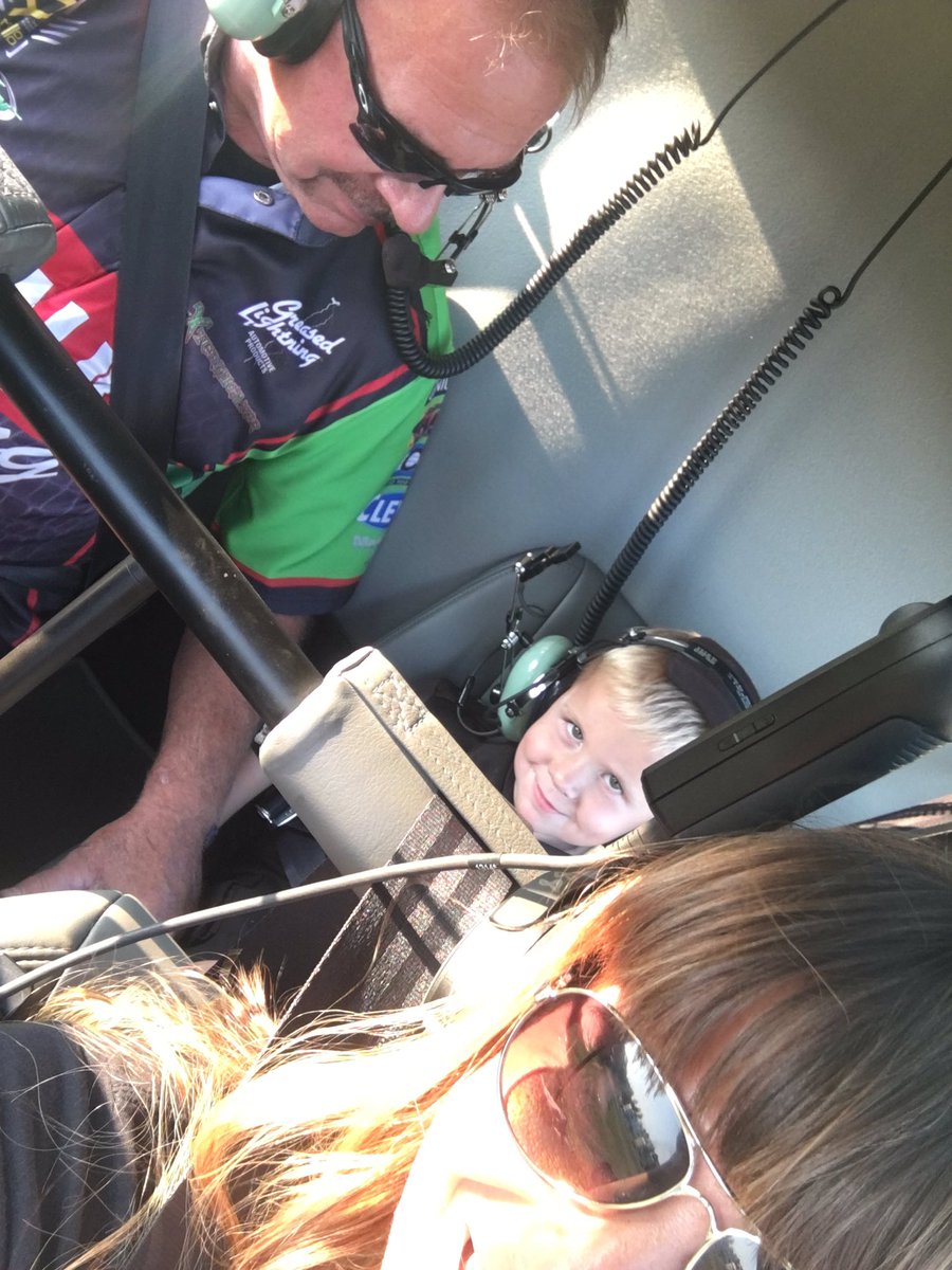 CamMcMillen's tweet photo. Took a helicopter ride with mom & dad! It was so cool! #nhrabrainerd #nhraonfox #firsthelicopterride https://t.co/OXaDf0VVoS
