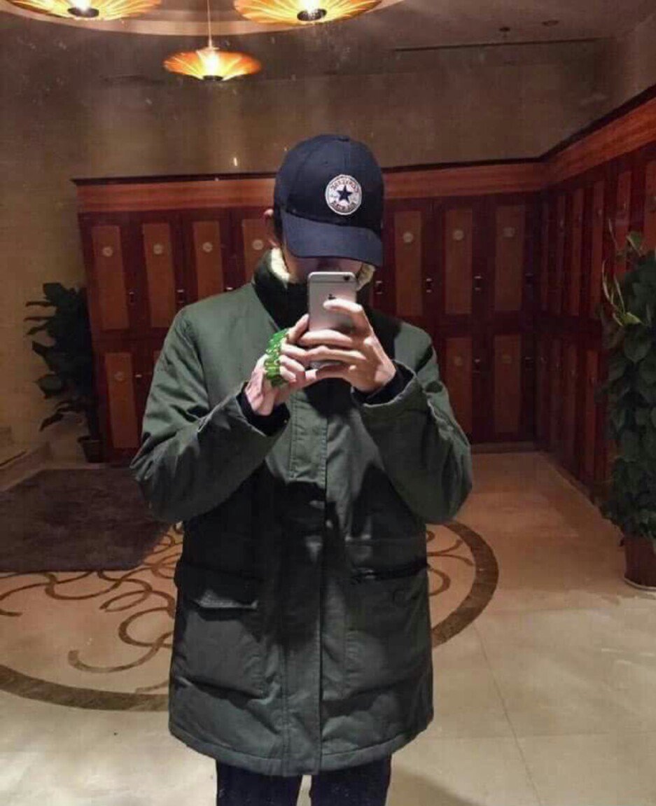 jachbss's tweet photo. Going out for a night view, it's 10:17PM here😆
#hello #NewYork #America #Canada #night #view #goodnight https://t.co/HxiIfFDecv