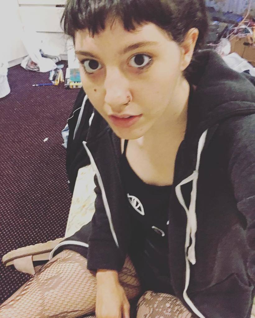 whyawoman's tweet photo. "am i really wearing hot pants?"
はい、そうです。💀
- https://t.co/bHh1pSWPTM https://t.co/47Ga2vPGUT