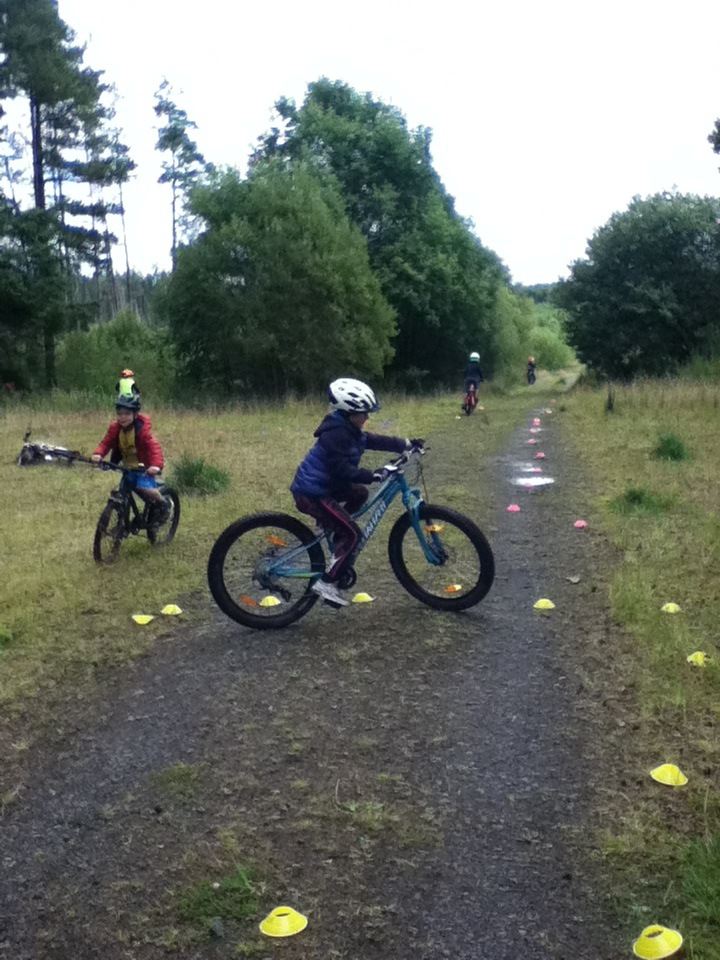 HardieMtb's tweet photo. Great Day delivering #GOMTB #Level2 courses across the #ScottishBorders @CyclingScotland #MTBLeadership #empoweringothers #2wheelfun https://t.co/mBgqVPu8Gv
