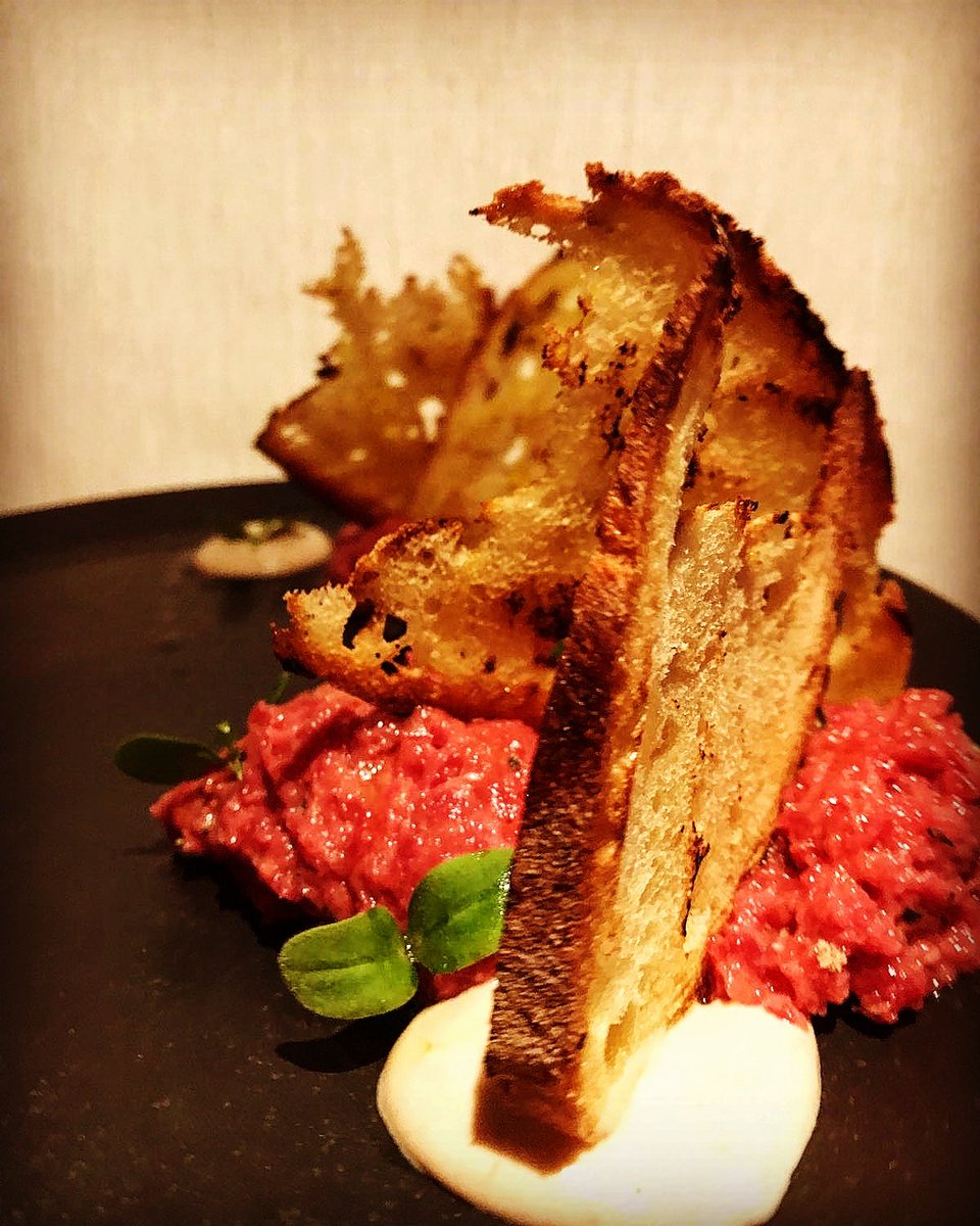 Quattro_Gatti's tweet photo. Tartare di manzo con salsa tonnata #food #topchef #italianfood #pornfood #artinplate #Mediterranean #newmenu #tartare #beef #meet #cookitraw https://t.co/xIQlUyRrn9