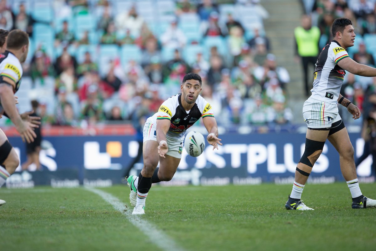 TheRiffMarn's tweet photo. #NRLRaidersPanthers #LastSay Griffin defends Rein omission, admits officiating could present additional challenges
https://t.co/uPFz8Yj3rE https://t.co/DPAU96Gn6u