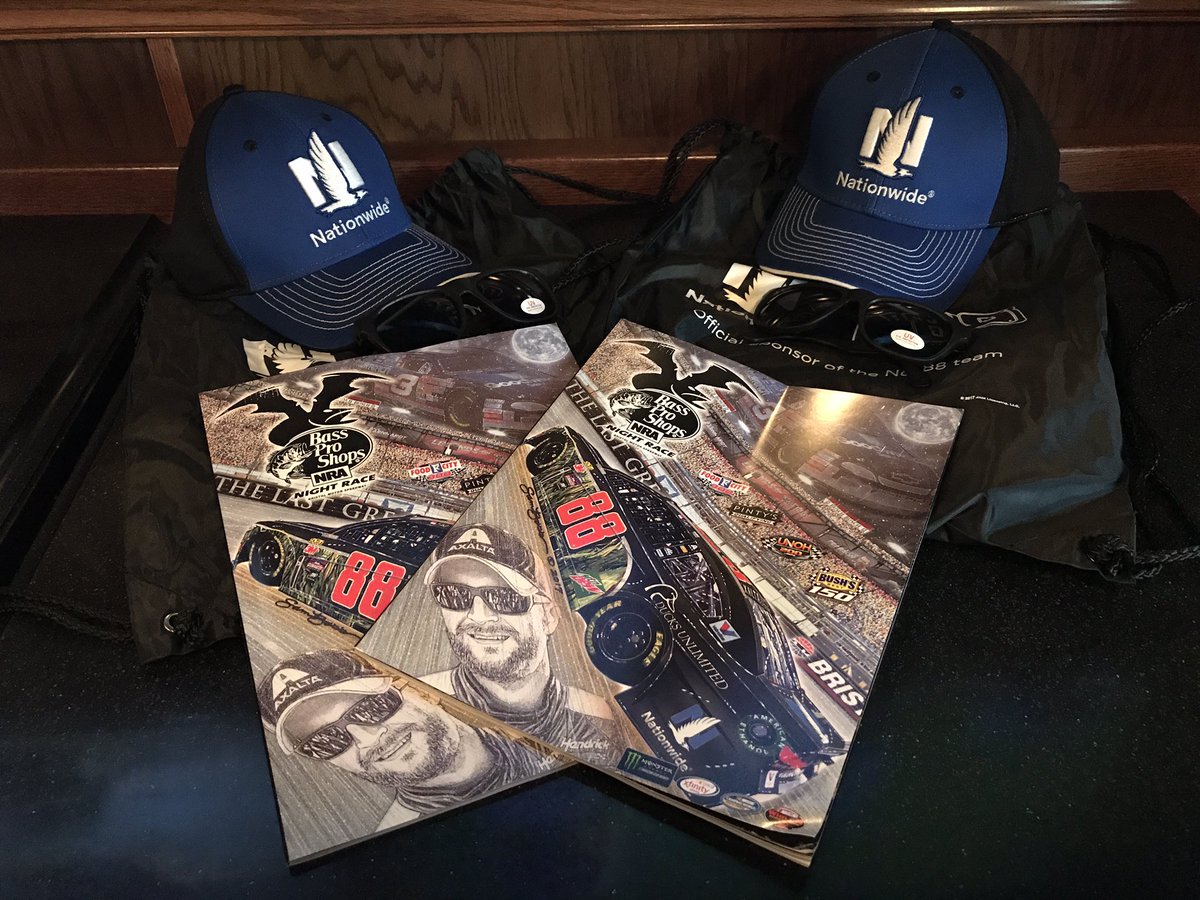 Retweet by 8/20 at 11am ET
&amp; 1 lucky winner gets two <a href="/DaleJr/">Dale Earnhardt Jr.</a> prize packs with @BMSupdates race programs. #NW88JR #Appreci88ion