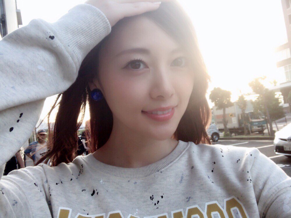 _moe_46_'s tweet photo. ほんとに綺麗だなと思います
お誕生日おめでとうございます

 #白石麻衣生誕祭 https://t.co/PIkjM8VjDt