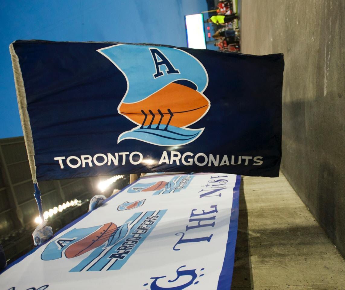 argolifers's tweet photo. ARGOS WIN! 1st place! Enjoy your night at #theex #Argos fans! WOOP WOOP! #CFL #Argolifers #Toronto #bmofield #thisticket https://t.co/Jo3UoXEgYF