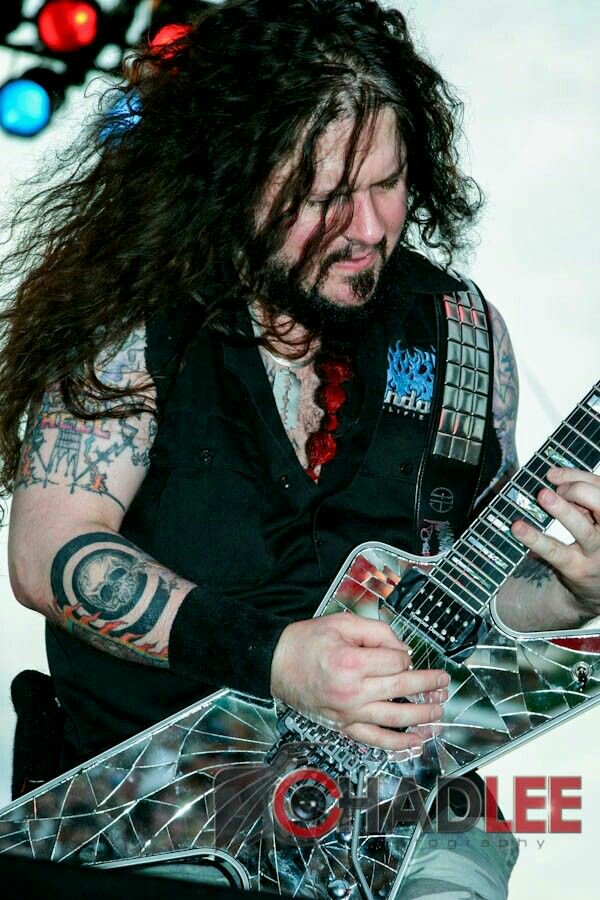 Happy Birthday !!
Dimebag Darrell 