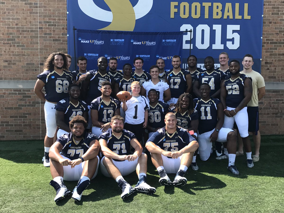 rhonda_foreman's tweet photo. @ShepherdRamsFB made my nephew Jason Bednarski's dream come true when they signed him as their first ever #TeamIMPACT player today! 🏈🏈 https://t.co/zHfvO9teAT