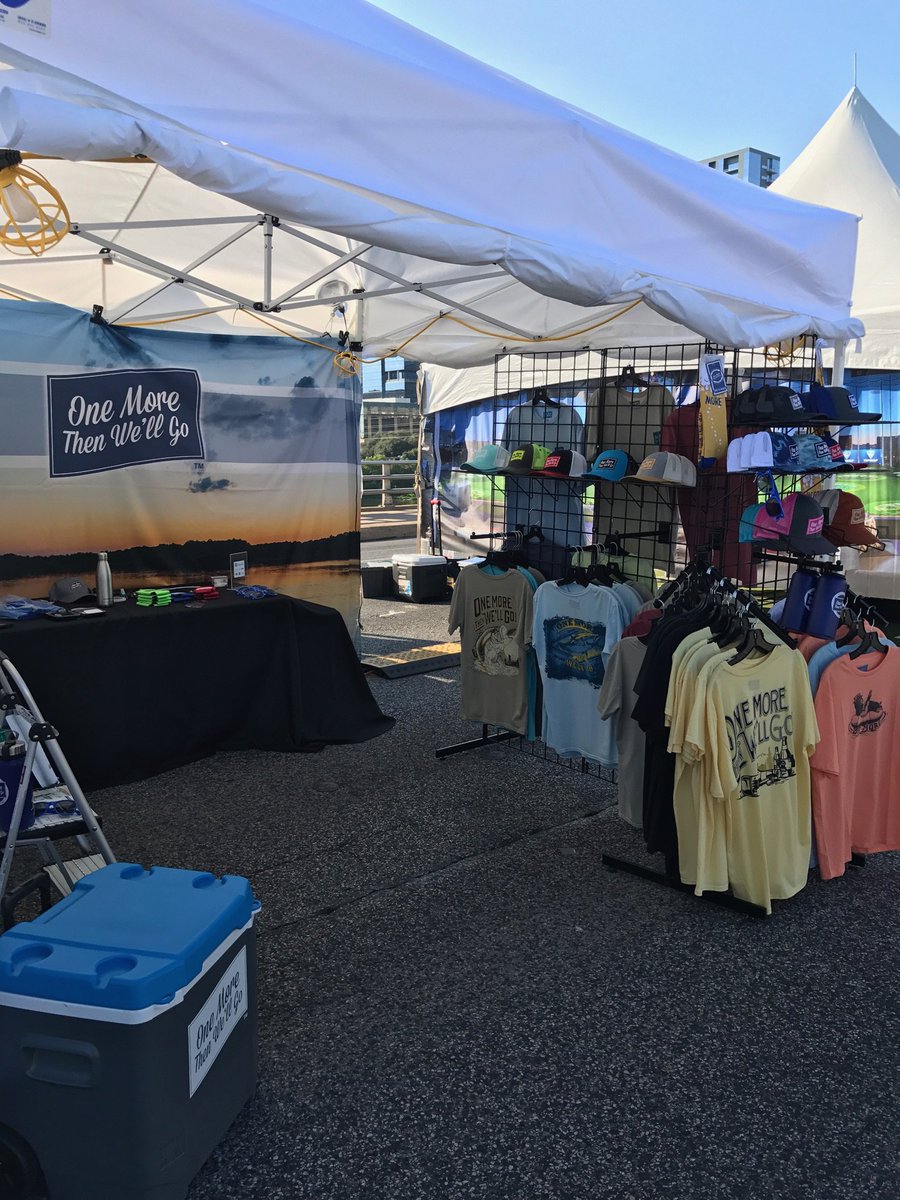 1MoreThenWellGo's tweet photo. We're having a great time at #batfest #austin - in the area? Come visit and tell us what your #myonemore is for this weekend! https://t.co/Vu6n4Y8yhH