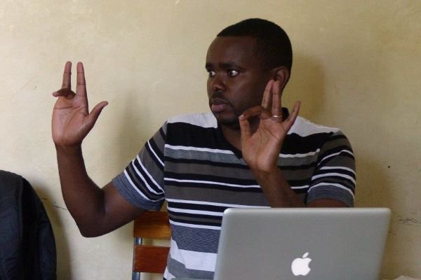 DOORIntl's tweet photo. “The ministry of sign language Bible translation is so critical.” https://t.co/5Fr87BTC0y #Bibletranslation #SignLanguageScripture https://t.co/WizgBbBw3M