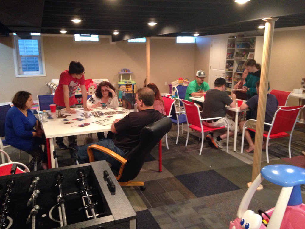 JohnduBois's tweet photo. @InsideVoicesNet Hey, it's #mygamegroup at #gencant2017 https://t.co/FqFKuvsi3W
