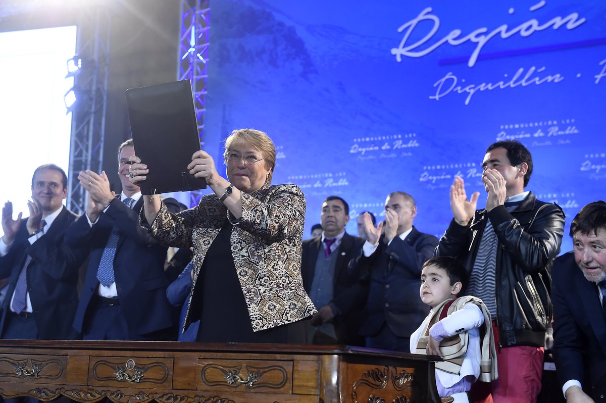 Hoy celebramos la #RegiónDeÑuble. Descentralizar Chile, devolviendo poder a las regiones y sus comunidades, siempre será una buena noticia.